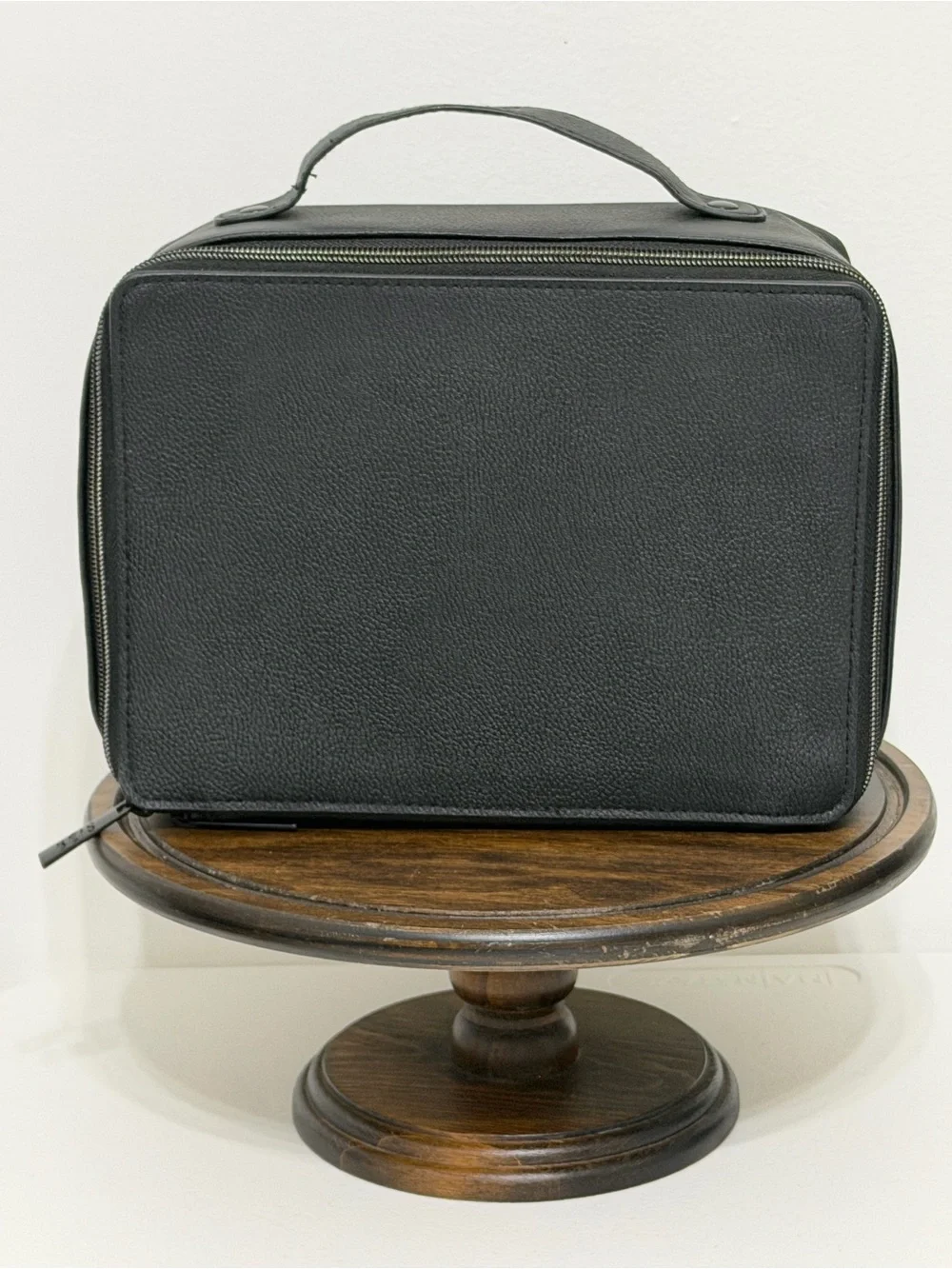 BÉIS The Cosmetic Case Black Pebbled Faux Leather Travel Makeup Bag Organizer